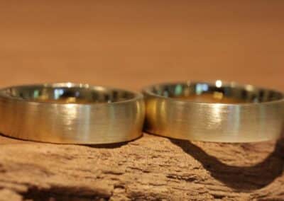 gelbgold trauringe matt profil vogelzunge