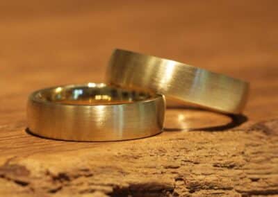 gelb gold ehe ringe matt