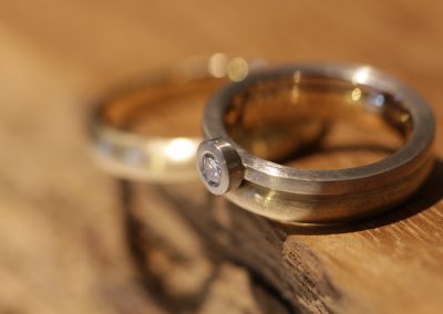 ovale gelb gold ringe mit grau gold beisteckring solitär