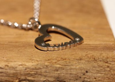 Herz Anhänger mit Namen Collier aus dem Schmukgaren