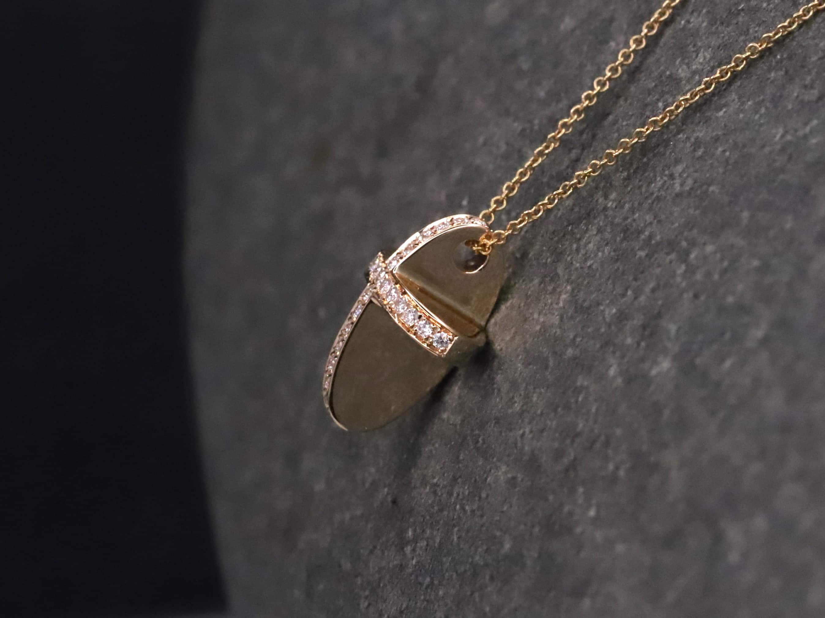 Kreuz Anhänger in 585er Rosegold mit Brillanten – Bild 6