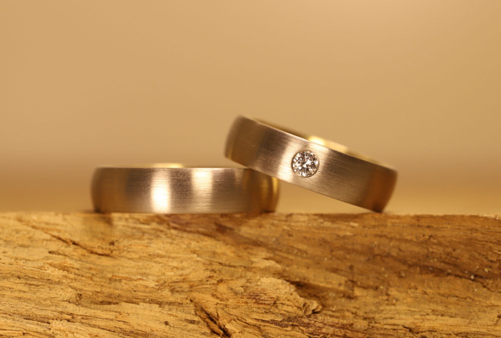 Hochzeit Ringe Zweifarbig Stecklötringe 950 palladium und 750 gelbgold mit Brillant