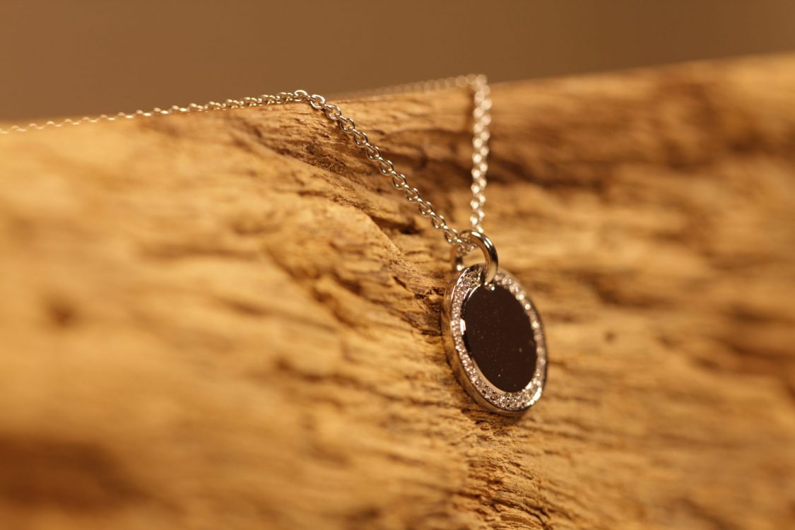 Kreisanhänger mit Brillanten 12mm (2)