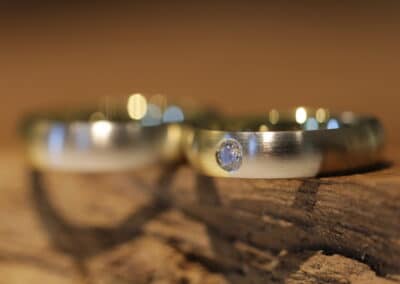 Trauringe halb 585er Gelbgold & halb Graugold