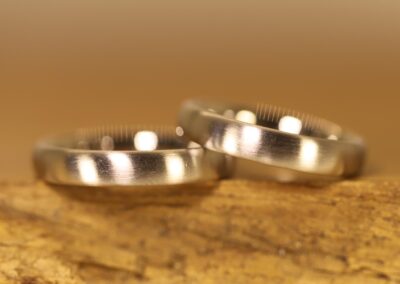 Trauringe 950 Platin PT klassisch oval und mattiert