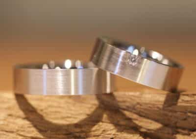 Trauringe 585er Weißgold mit Brillant