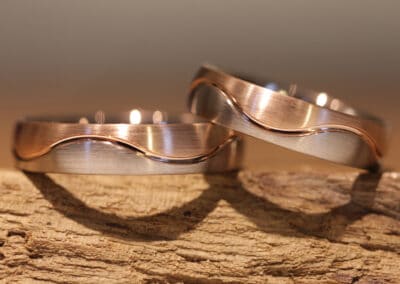 Zweifarbige Trauringe Wellenringe 585er Rotgold & Graugold Damenring
