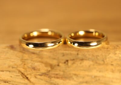 Schmale klassische ovale Trauringe aus 585er Rosegold