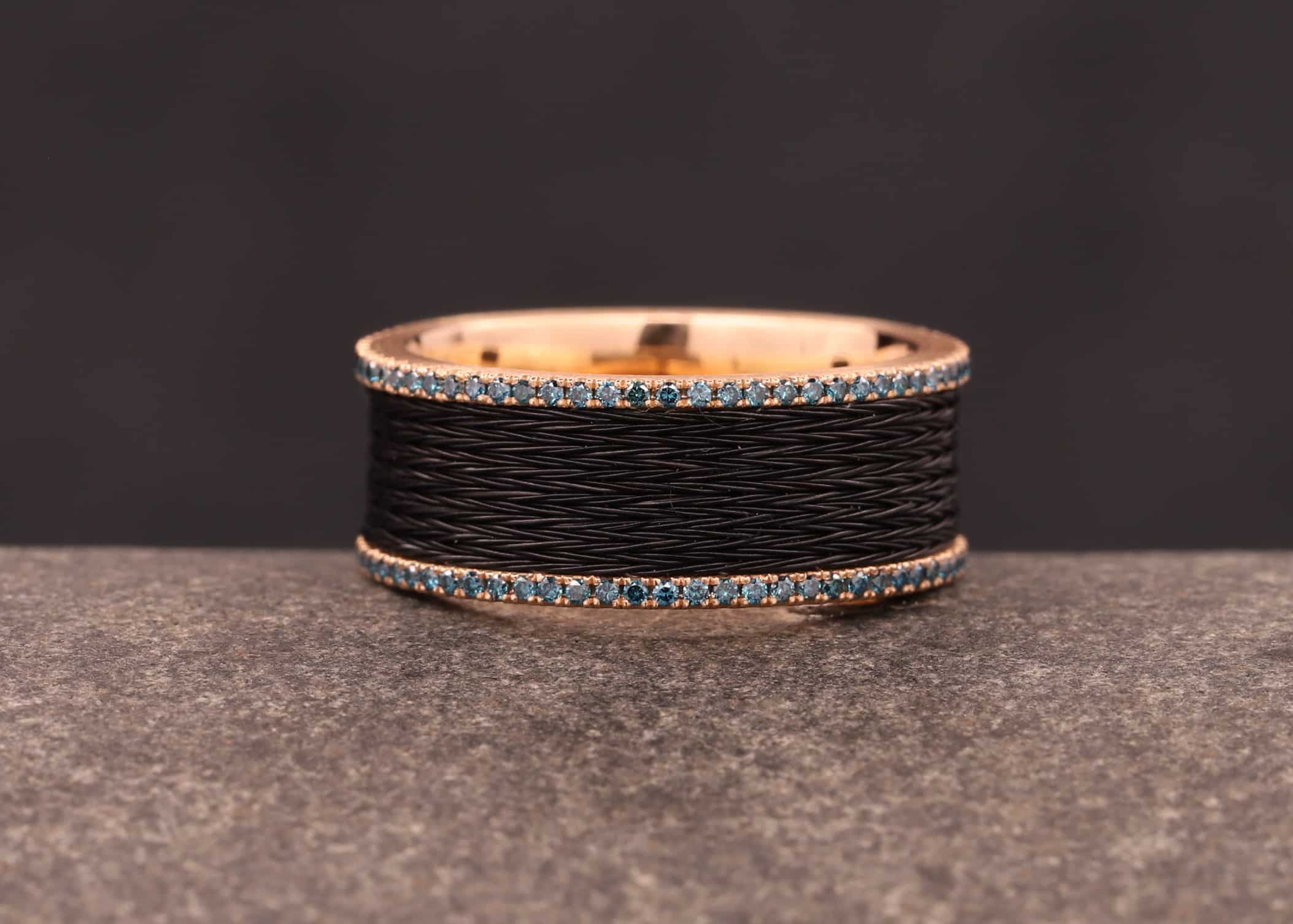 ring aus 585er rosegold mit blauen behandelten brillanten und pferde haar schmuckgarten