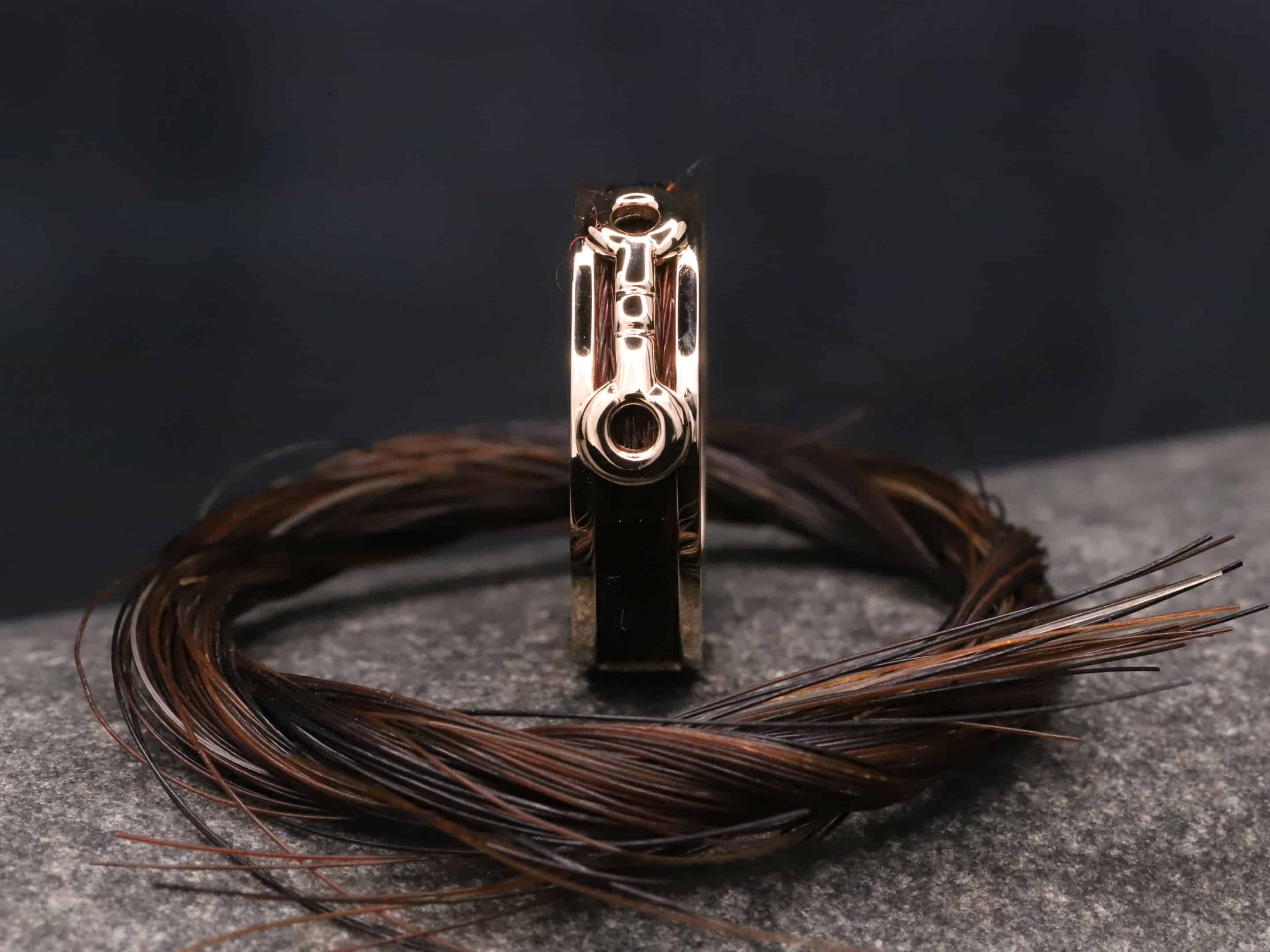 Pferdehaarring 585er Rosegold mit Trense – Bild 3