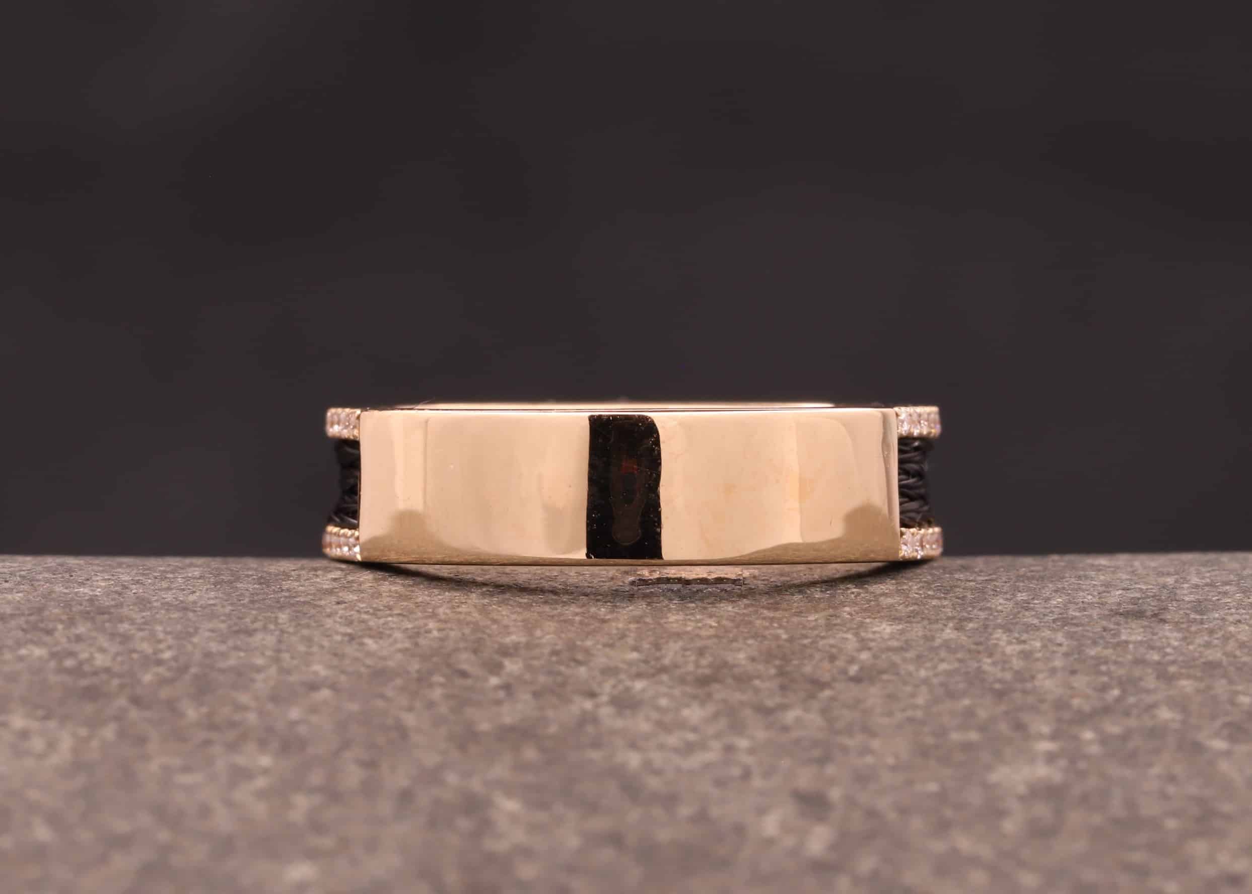 rosegold ring mit brillanten und gewebten pferdehaar schmuckgarten