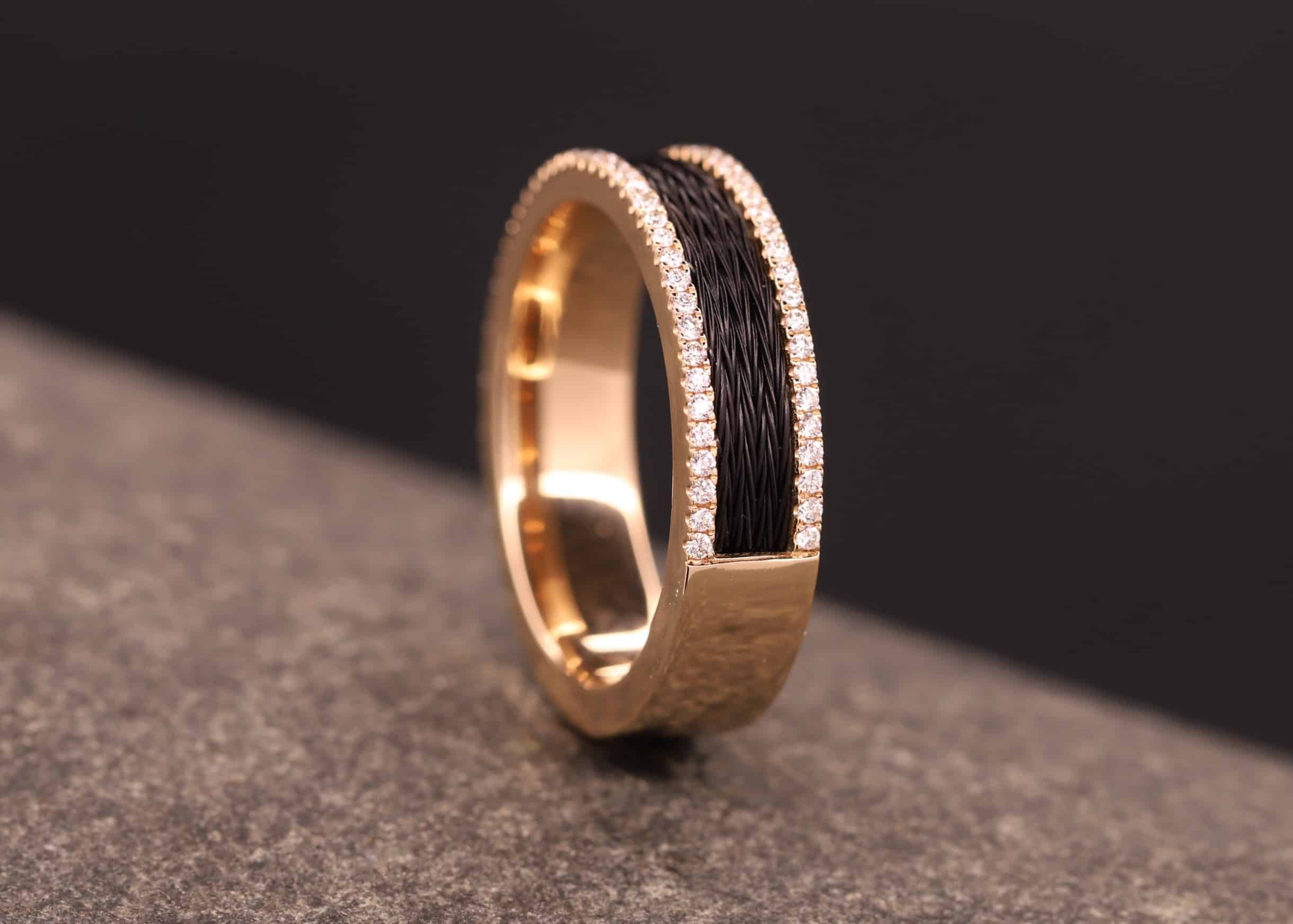 rosegold ring mit brillanten und gewebten pferdehaar schmuckgarten