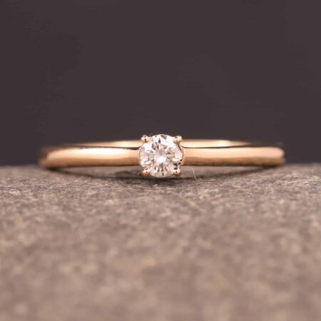 solitaire ring in gold mit brillant hergestellt im schmuchgarten