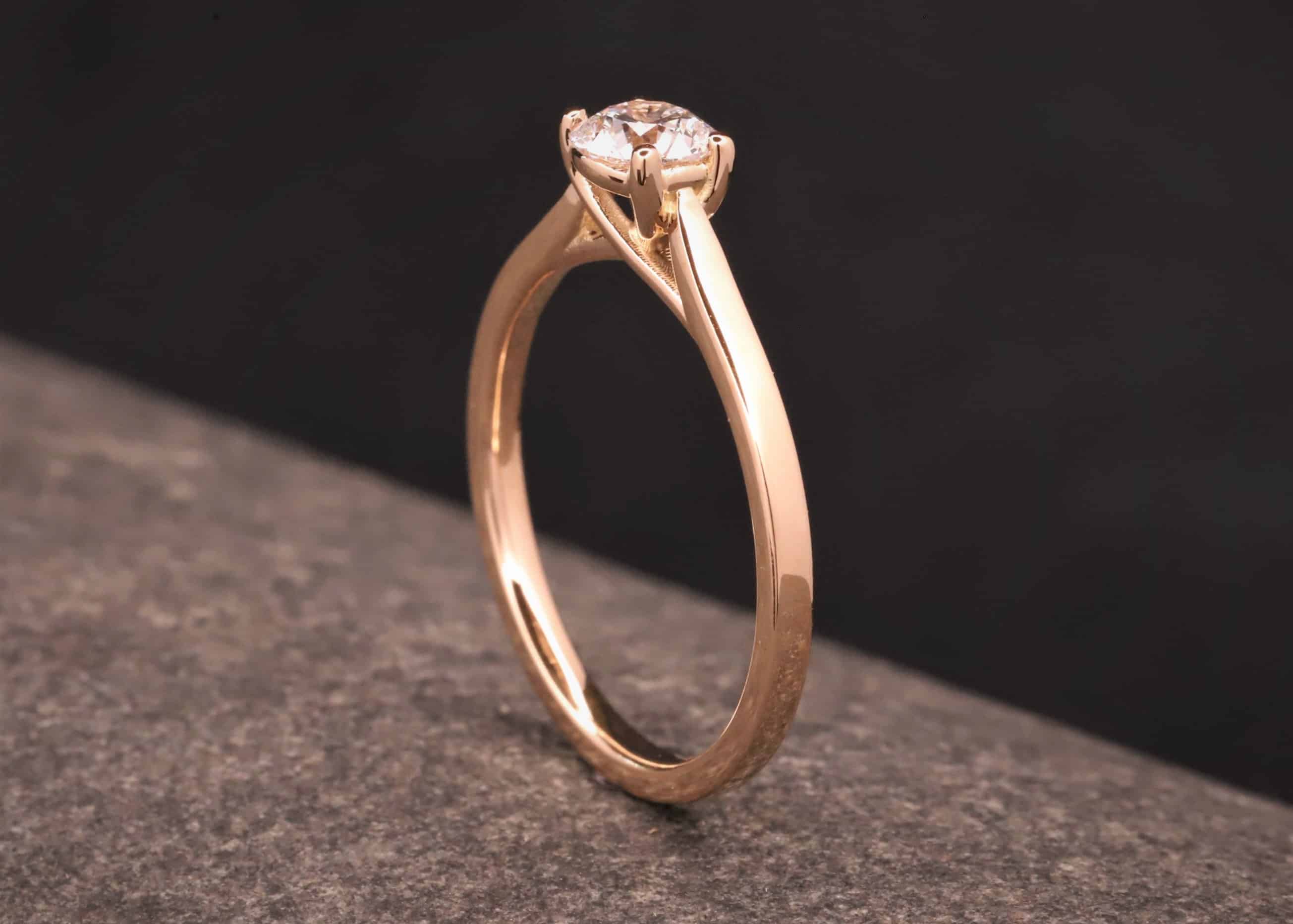 besonderer verlobungsring mit diamant schmuckgarten