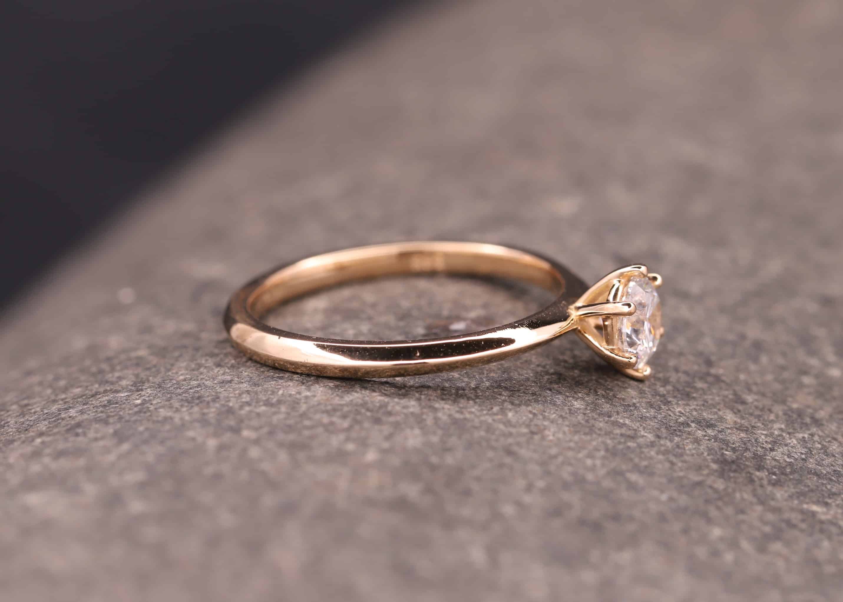rose gold solitaire ring mit diamant