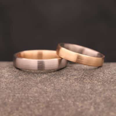 zweifarbige eheringe aus gold steckloetringe aus dem schmuckgarten