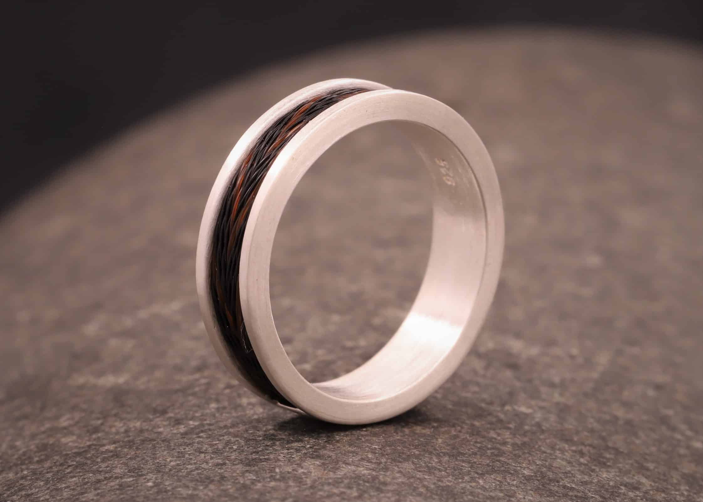 matter silberring mit pferde haar schmuckgarten