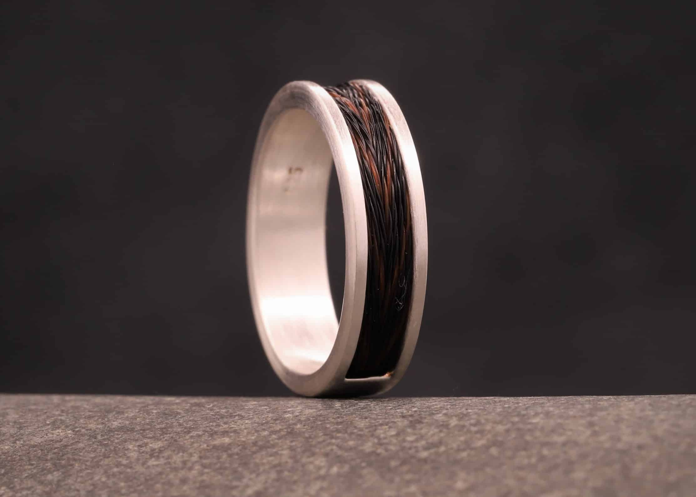 matter silberring mit pferde haar schmuckgarten