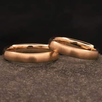 Trauringe in 750er Sattgelbgold