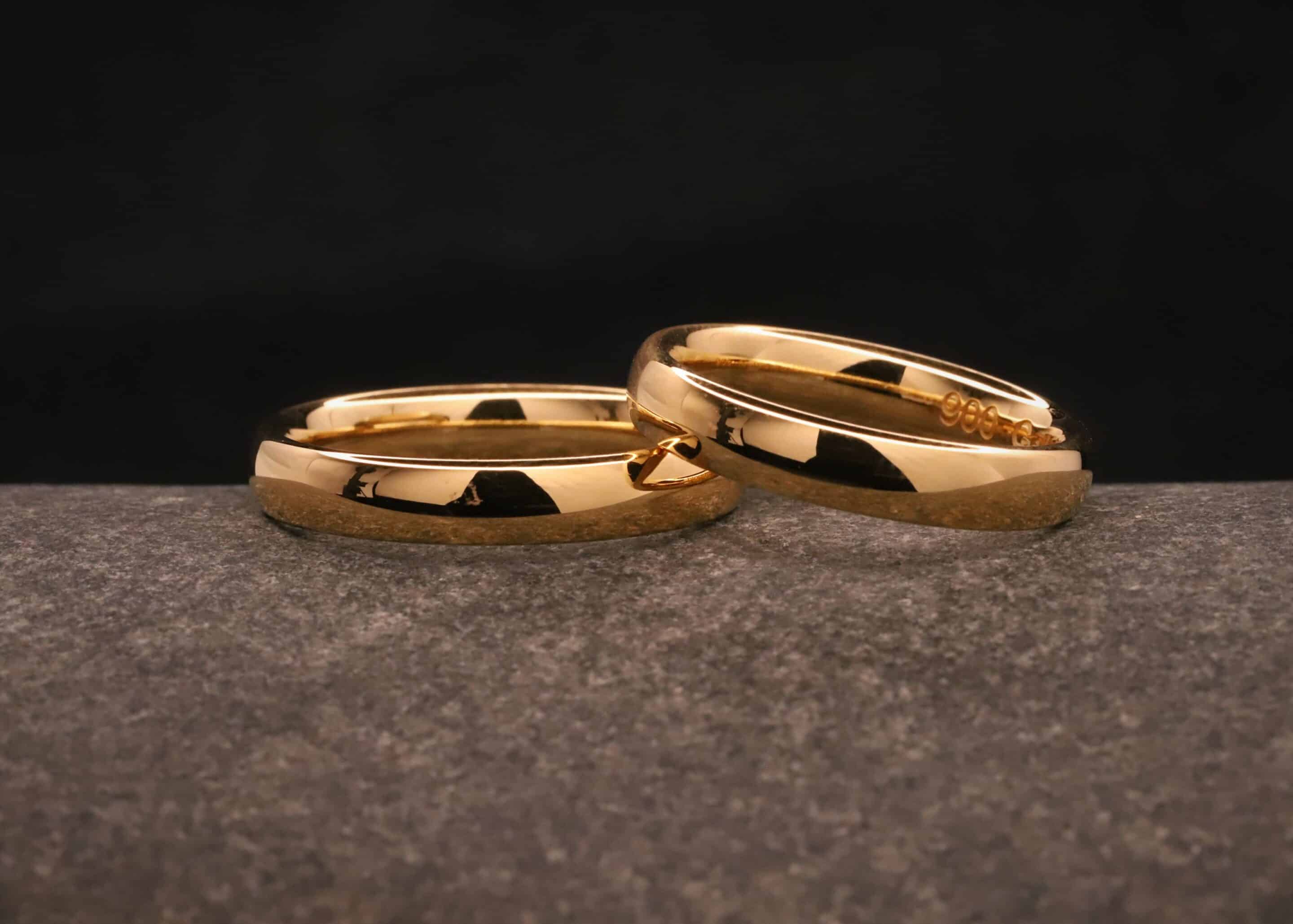 900er gold trauringe - angefertigt im trauringkurs endlos und ohne fuge