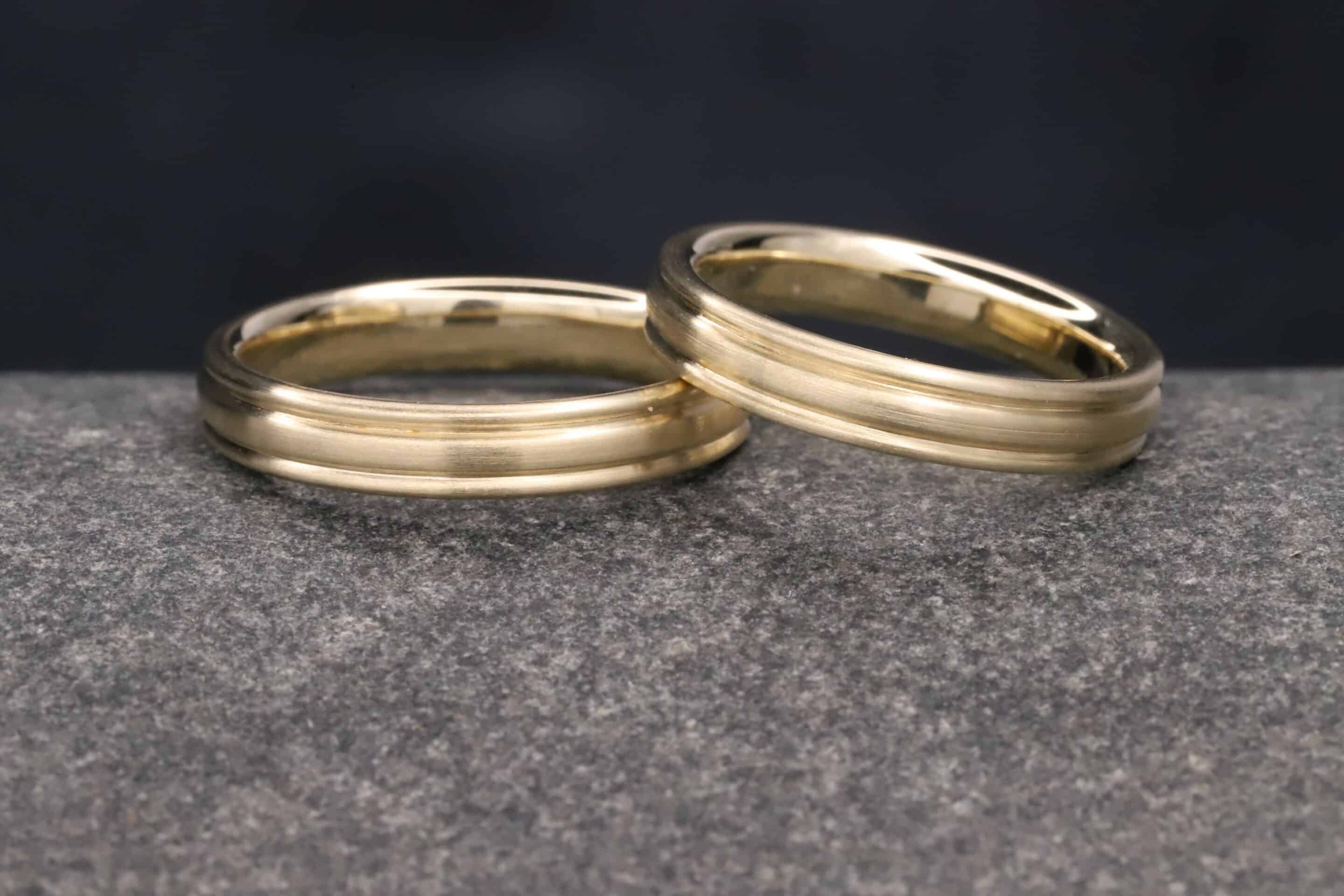ehe ringe in gelb gold profiliert angefertigt im schmuckgarten in stolberg bei aachen