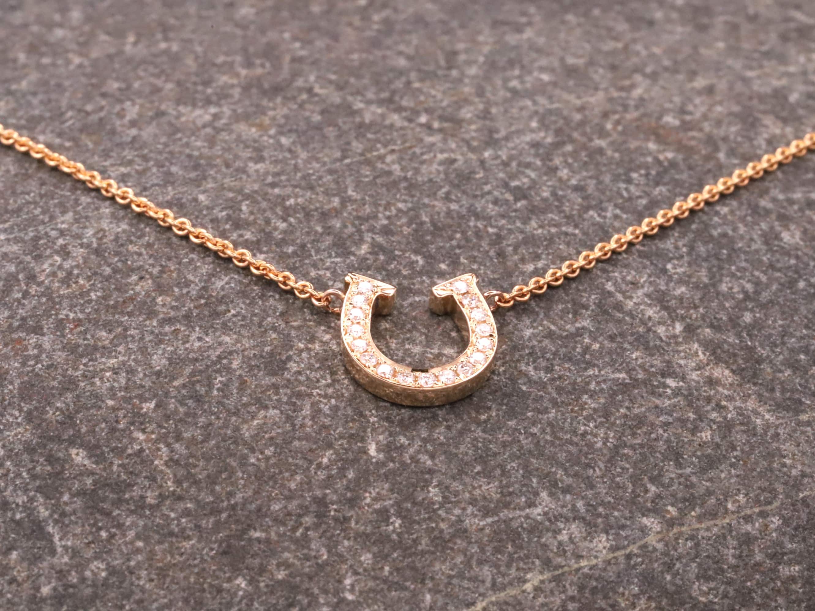 Hufeisen Collier in 585er Rosegold mit Brillanten