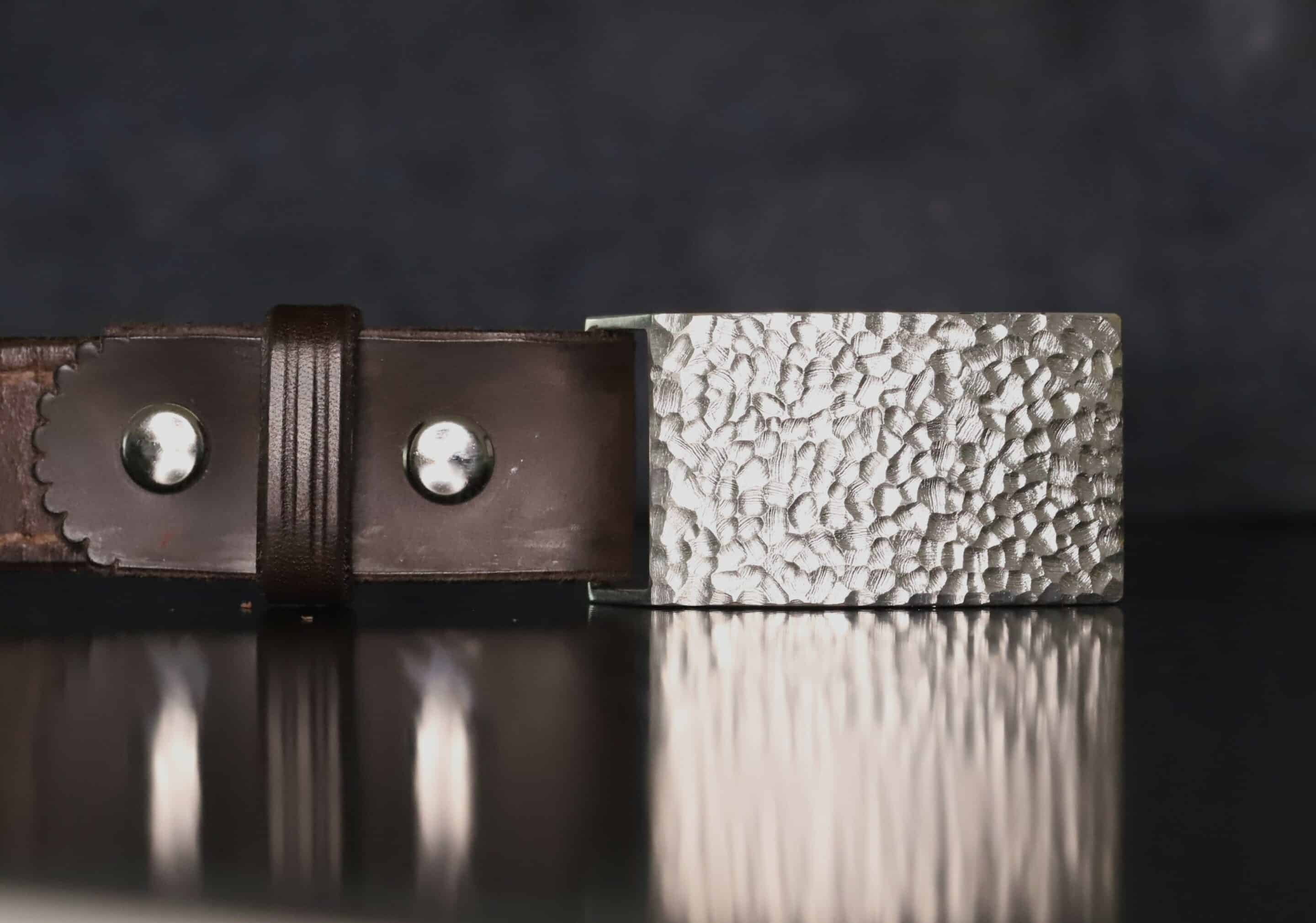 Gurtel mit Rockiger Gürtelschnalle in Silber Riemenbreite 29mm – Bild 4