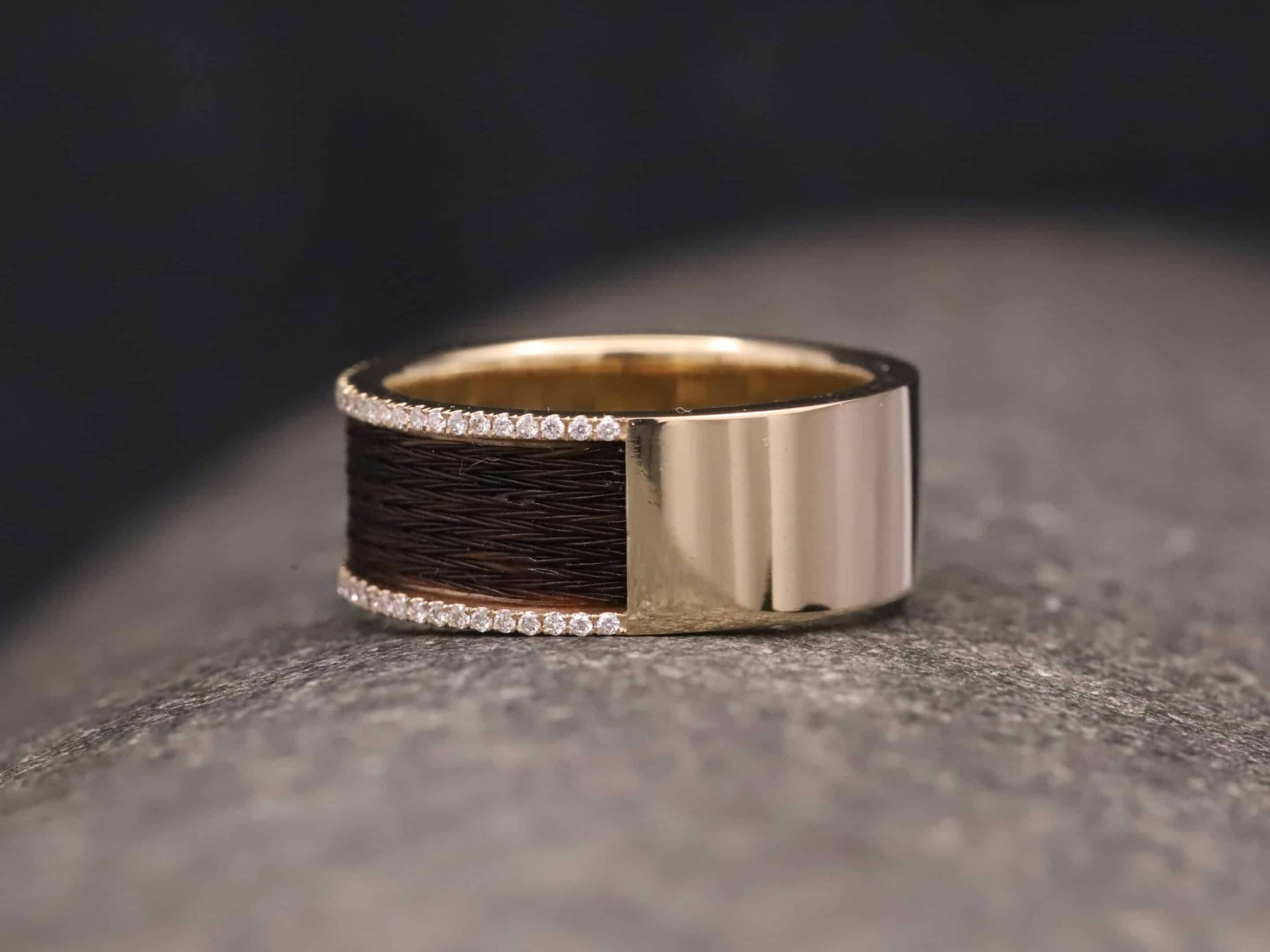 Pferdehaarring 585er Gelbgold mit Brillanten – Bild 3