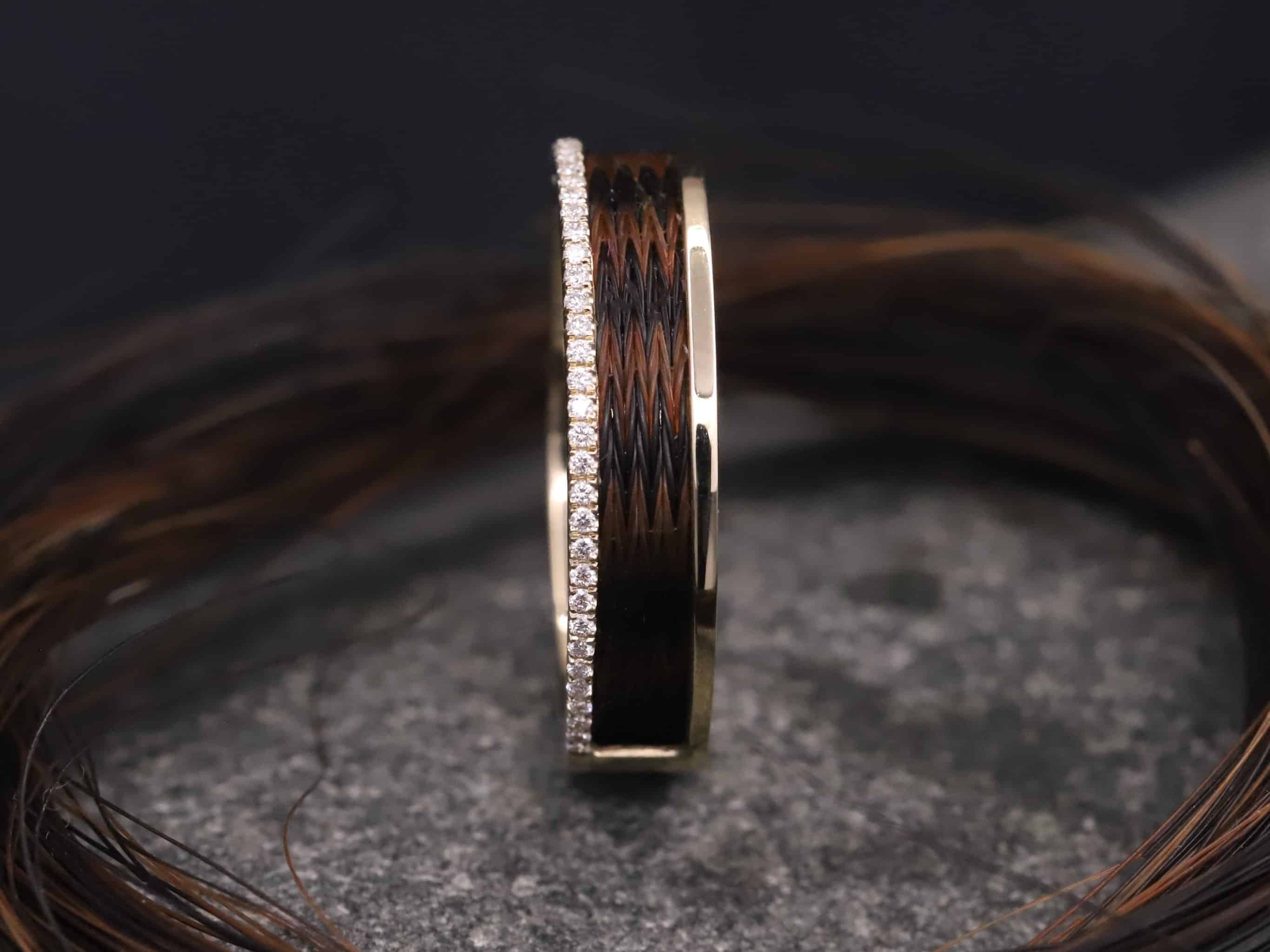 Pferdehaarring 585er Gelbgold mit Brillanten – Bild 3