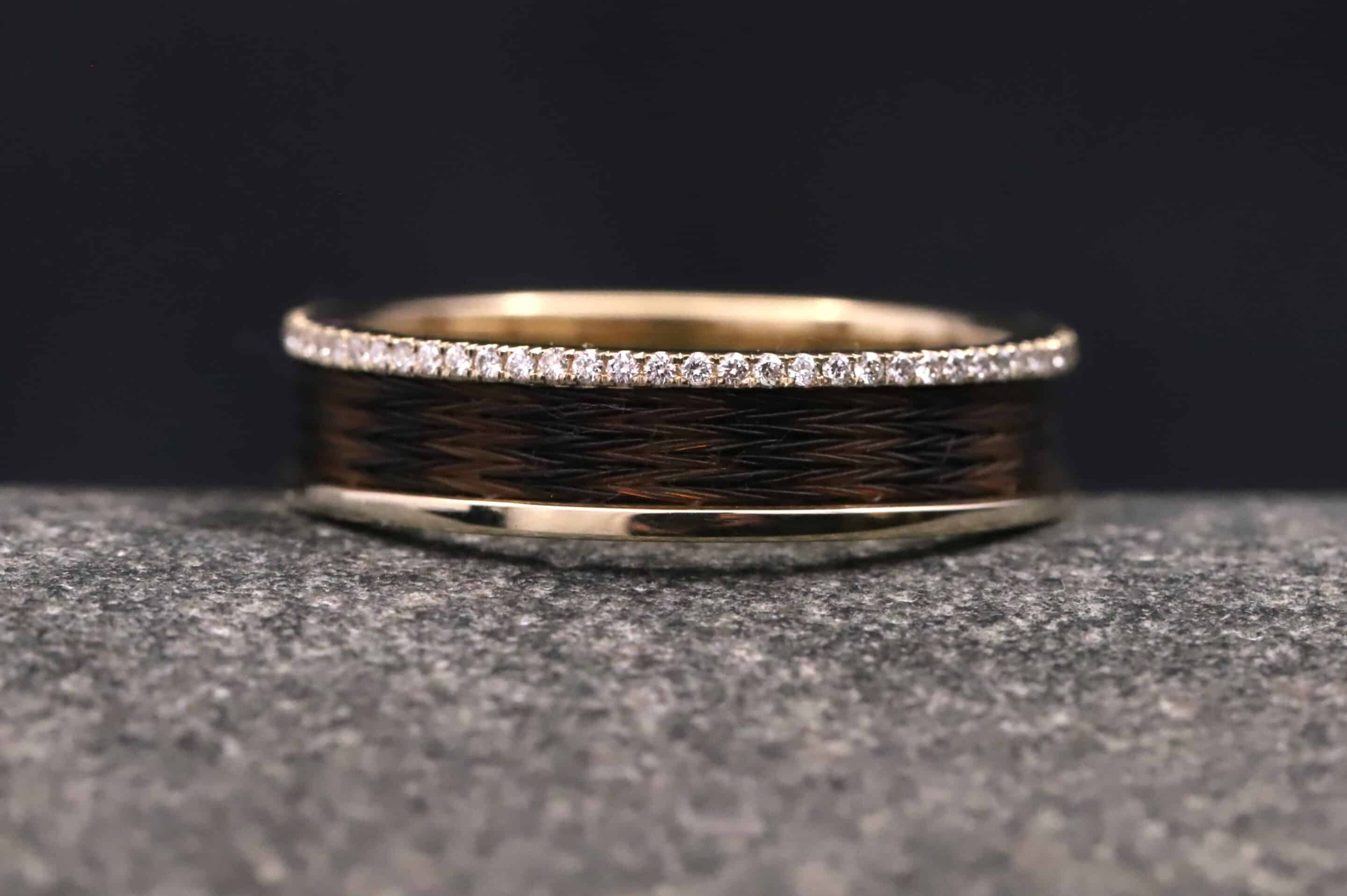 Pferdehaarring 585er Gelbgold mit Brillanten – Bild 4