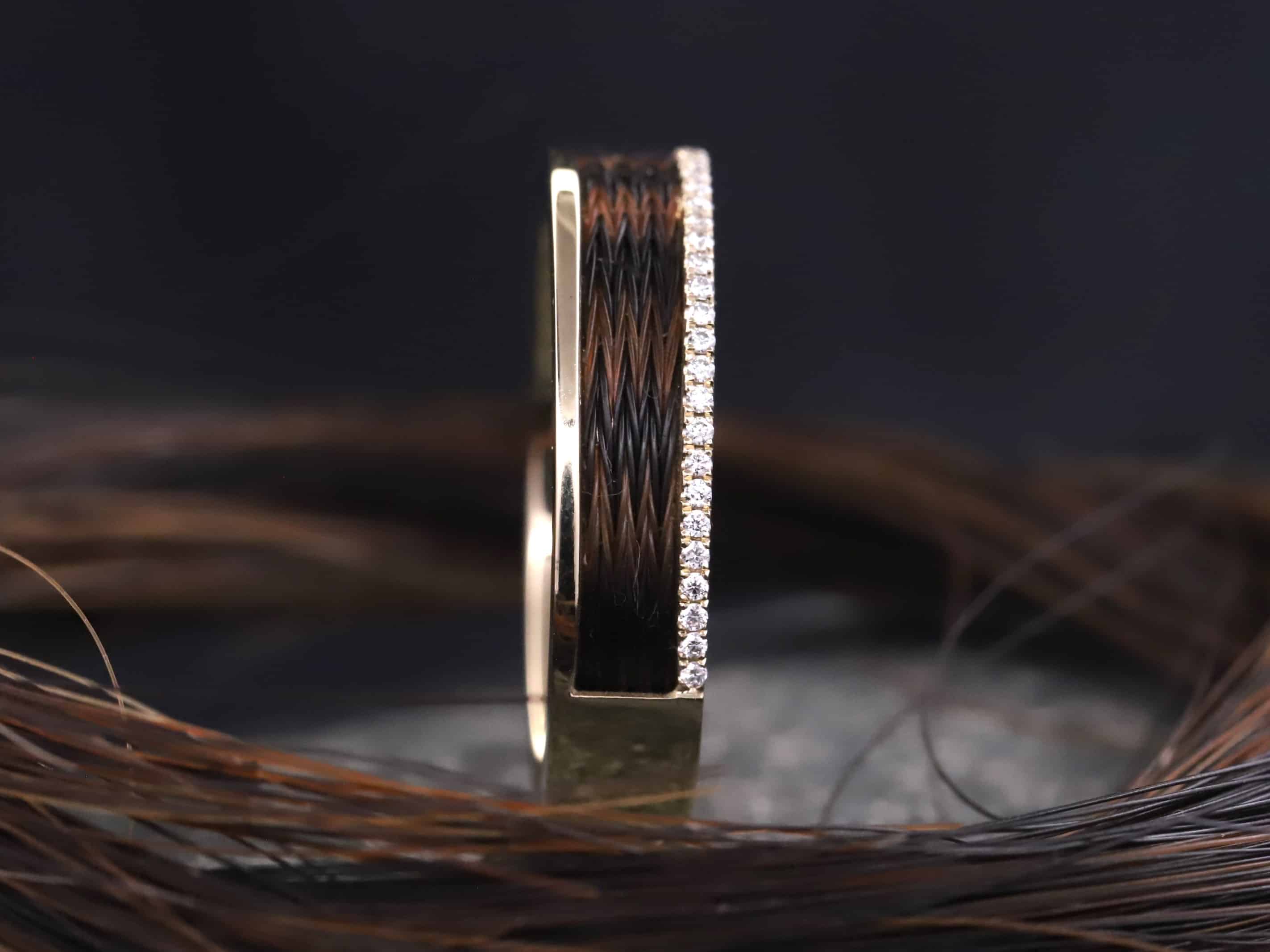 Pferdehaarring 585er Gelbgold mit Brillanten – Bild 11