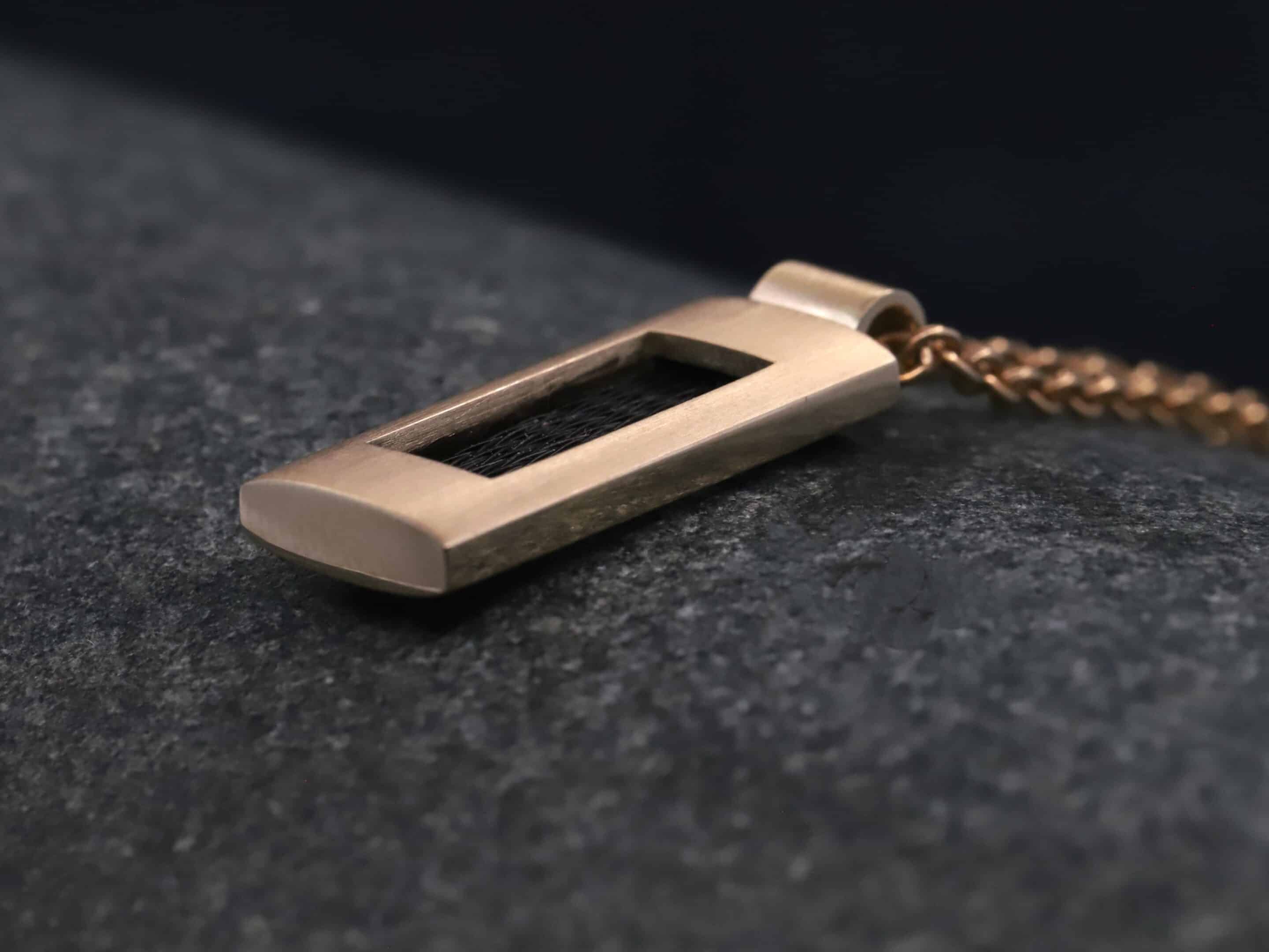 Kettenanhänger mit Pferdehaar 585er Rosegold Matt – Bild 8