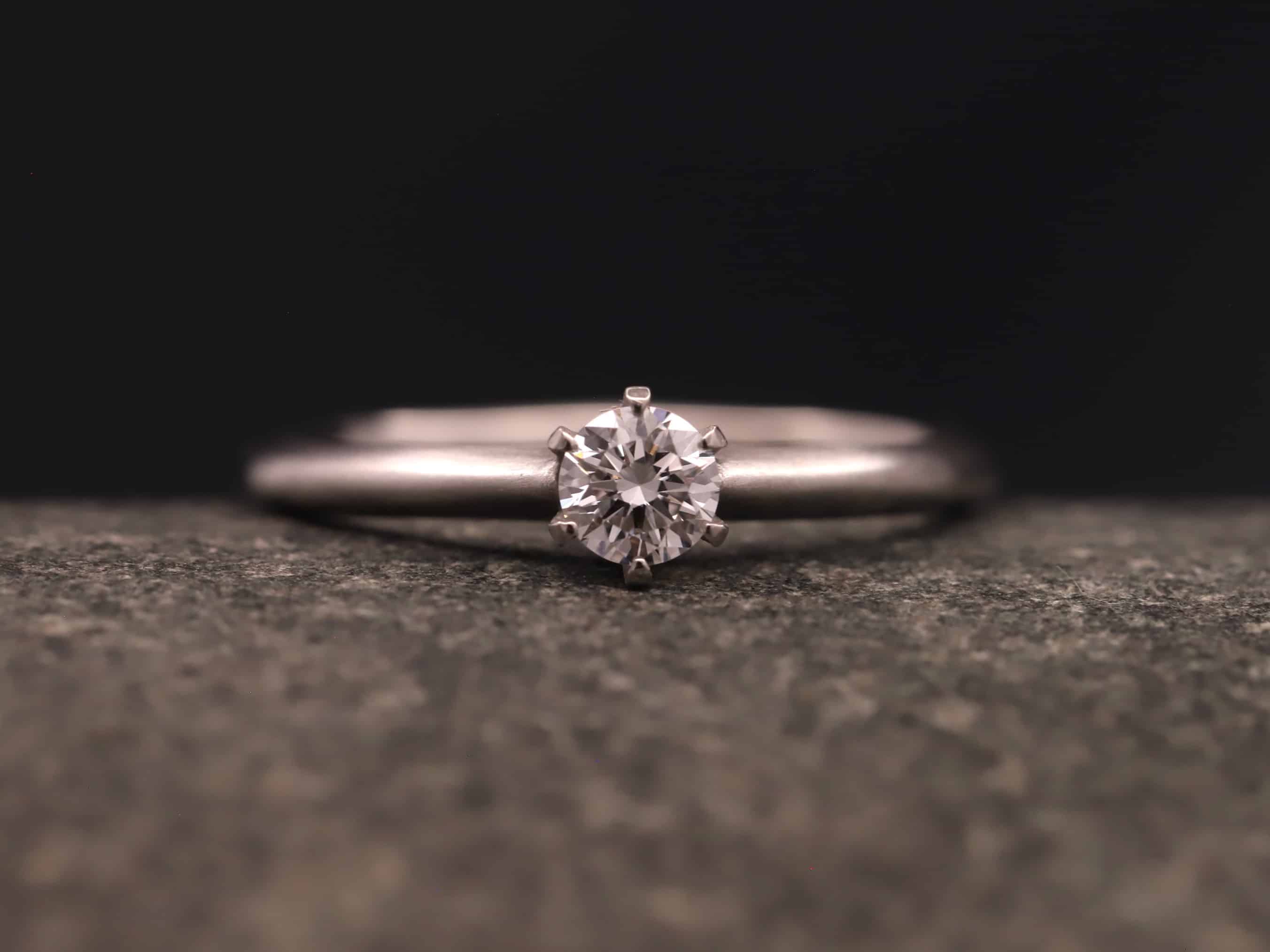 Verlobungsring 950er Platin mit 0,28ct synthetischem Diamanten im Brillantschliff – Bild 7
