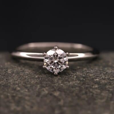 Verlobungsring 950er Platin mit 0,57ct synthetischem Diamanten im Brillantschliff