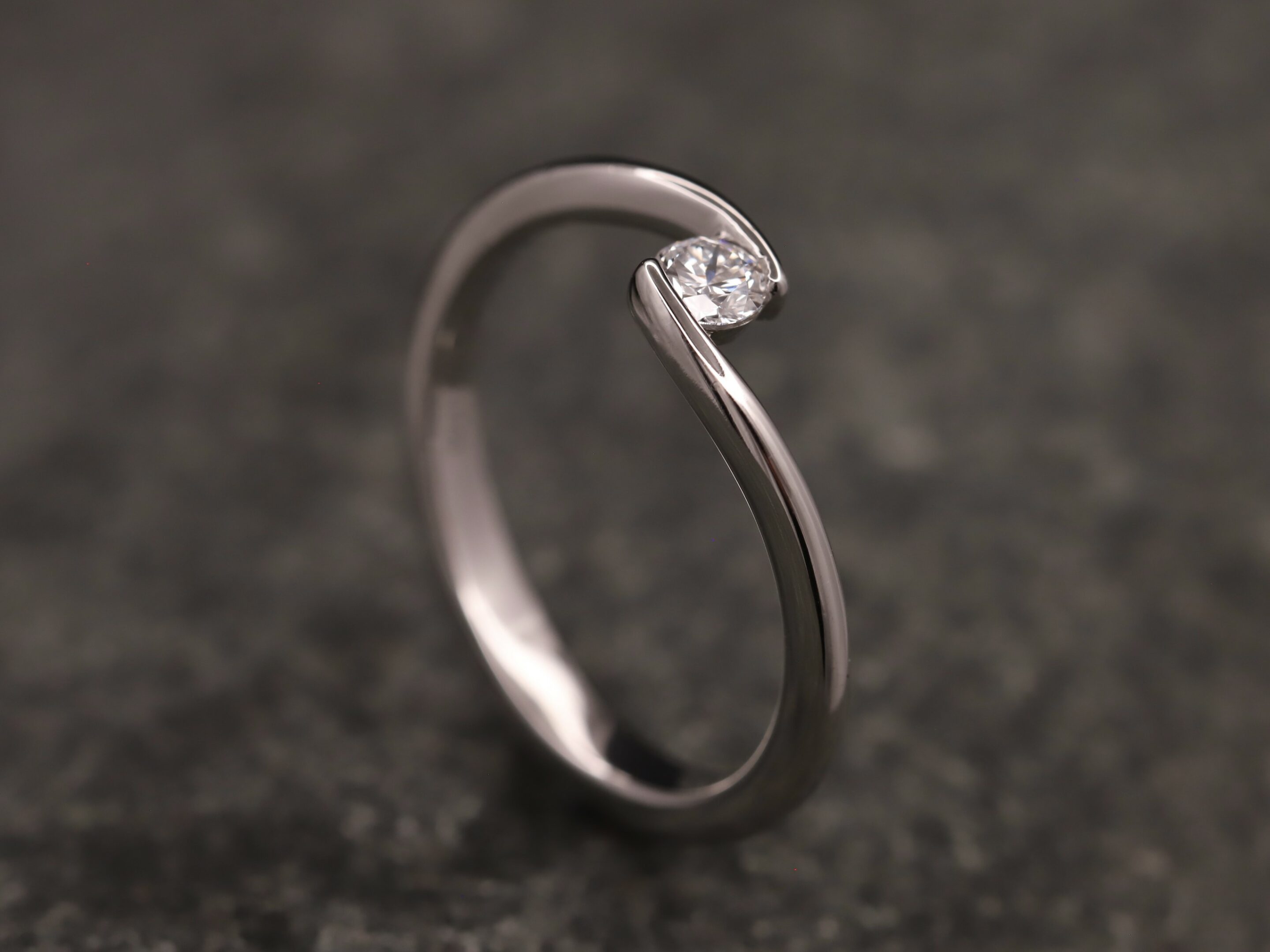 Verlobungsring 950er Platin mit 0,17ct synthetischem Diamanten im Brillantschliff – Bild 5