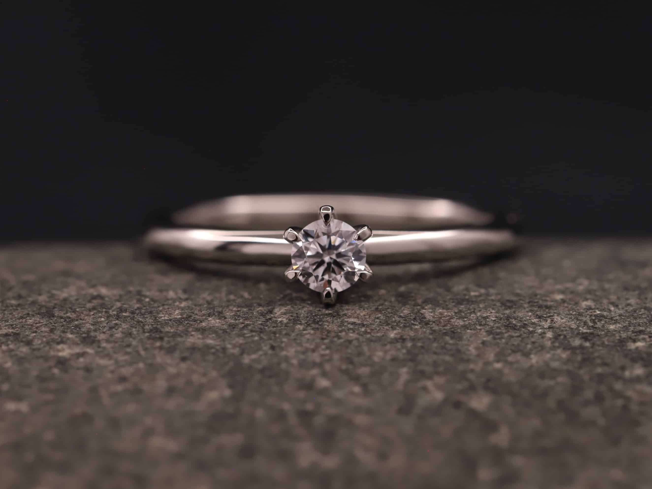 Verlobungsring 950er Platin mit 0,25ct synthetischem Brillant