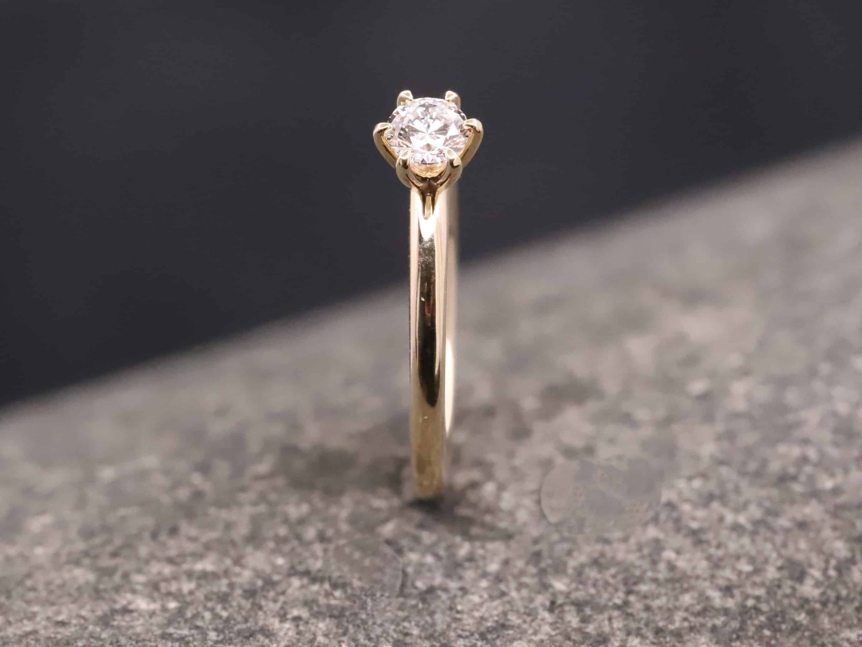 Verlobungsring 585er Gelbgold mit 0,29ct synthetischem Brillant – Bild 7