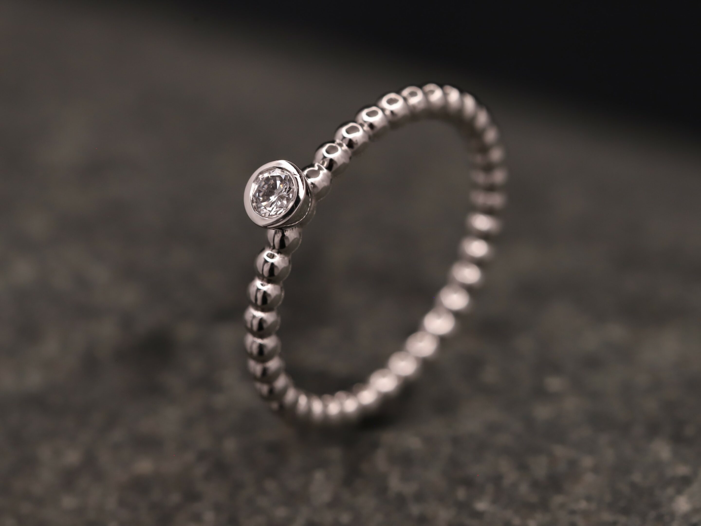 Verlobungsring 950er Platin mit 0,13ct synthetischem Diamanten im Brillantschliff – Bild 5