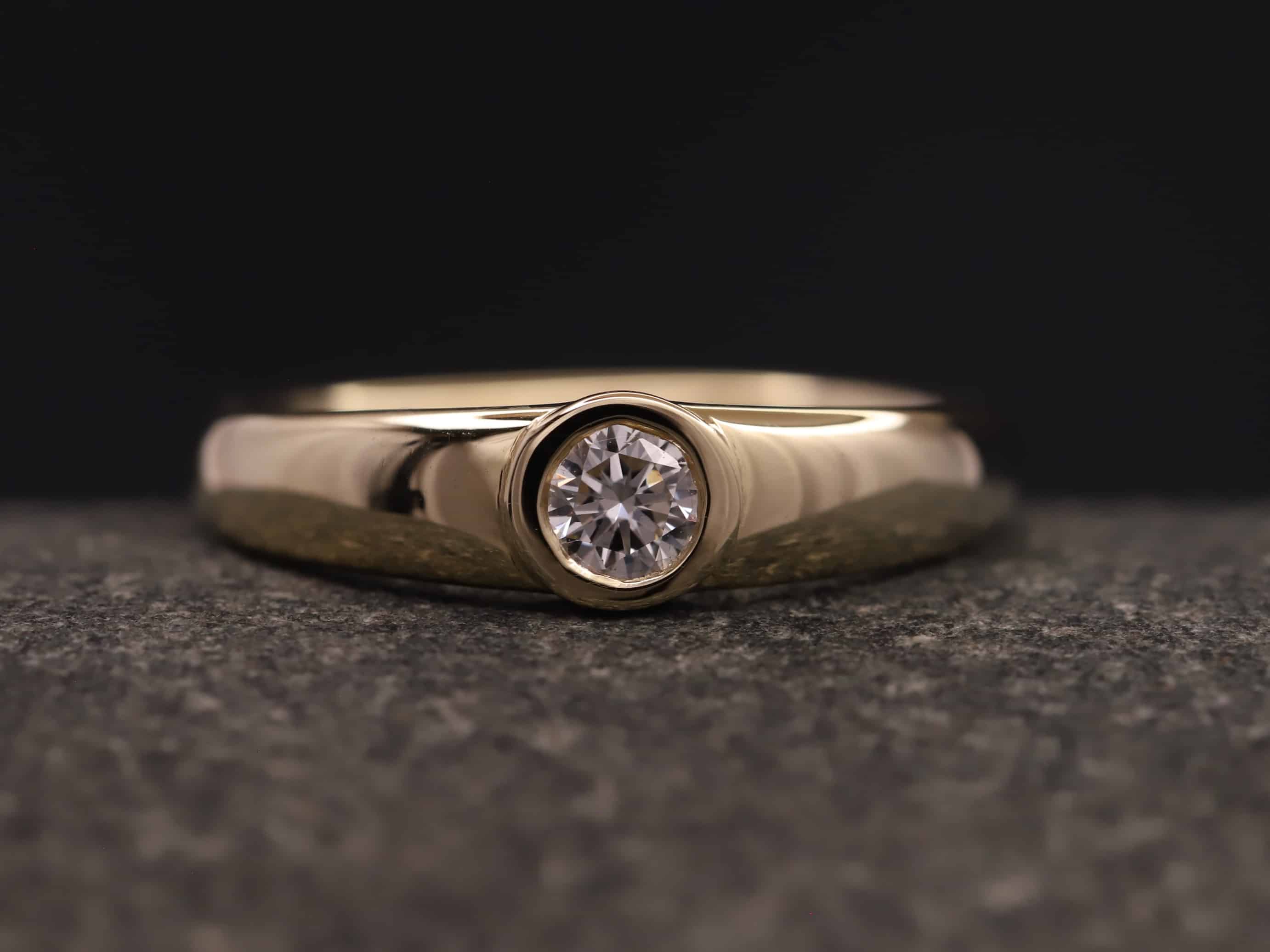 Verlobungsring 585er Gelbgold mit 0,25ct synthetischem Diamanten im Brillantschliff – Bild 6