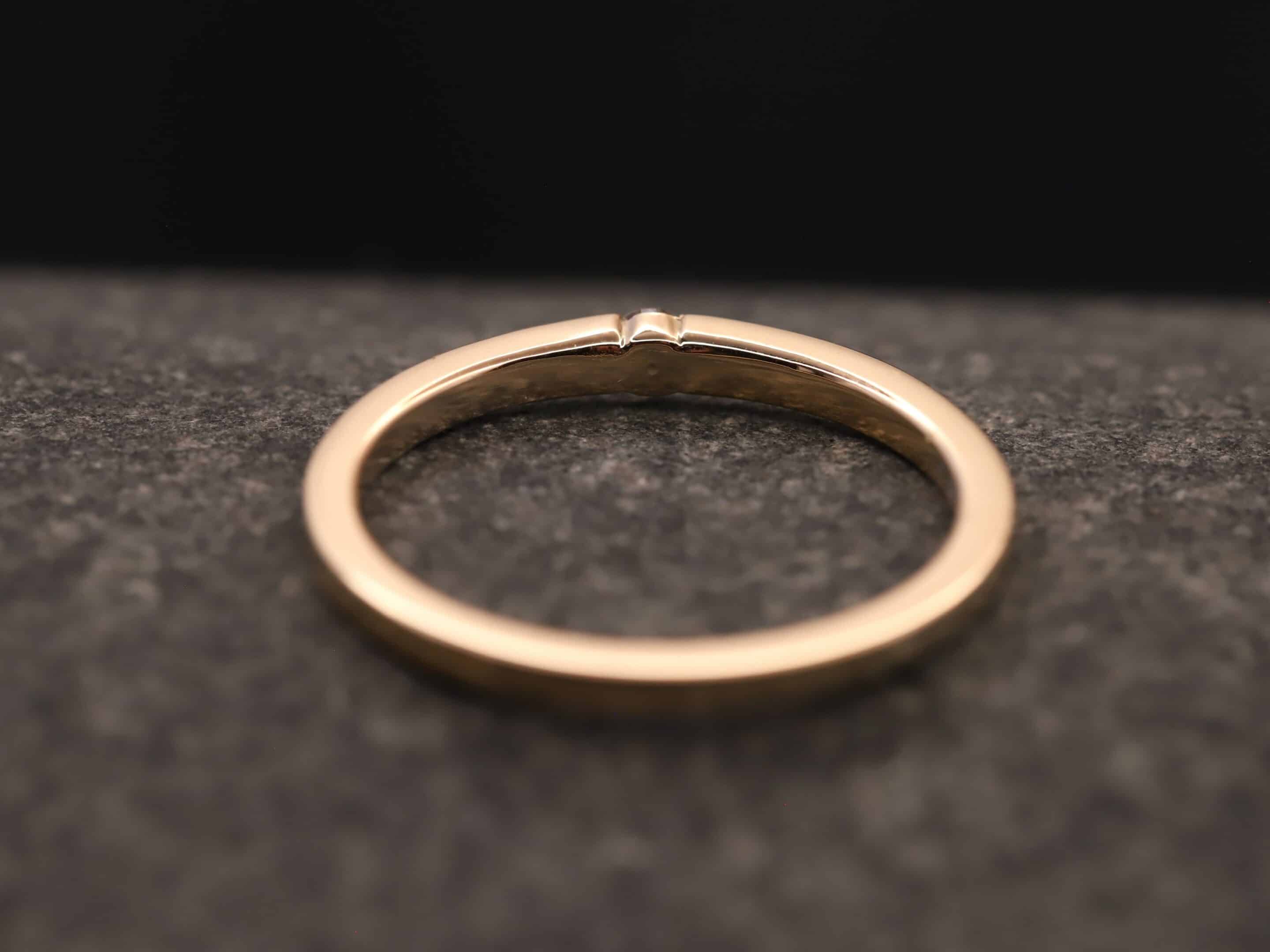 Verlobungsring 585er Rosegold mit 0,05ct synthetischem Diamanten im Brillantschliff – Bild 2