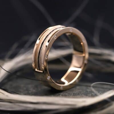 Pferdehaarring 585er Rosegold poliert mit 8 Brillanten seitlich eingefasst