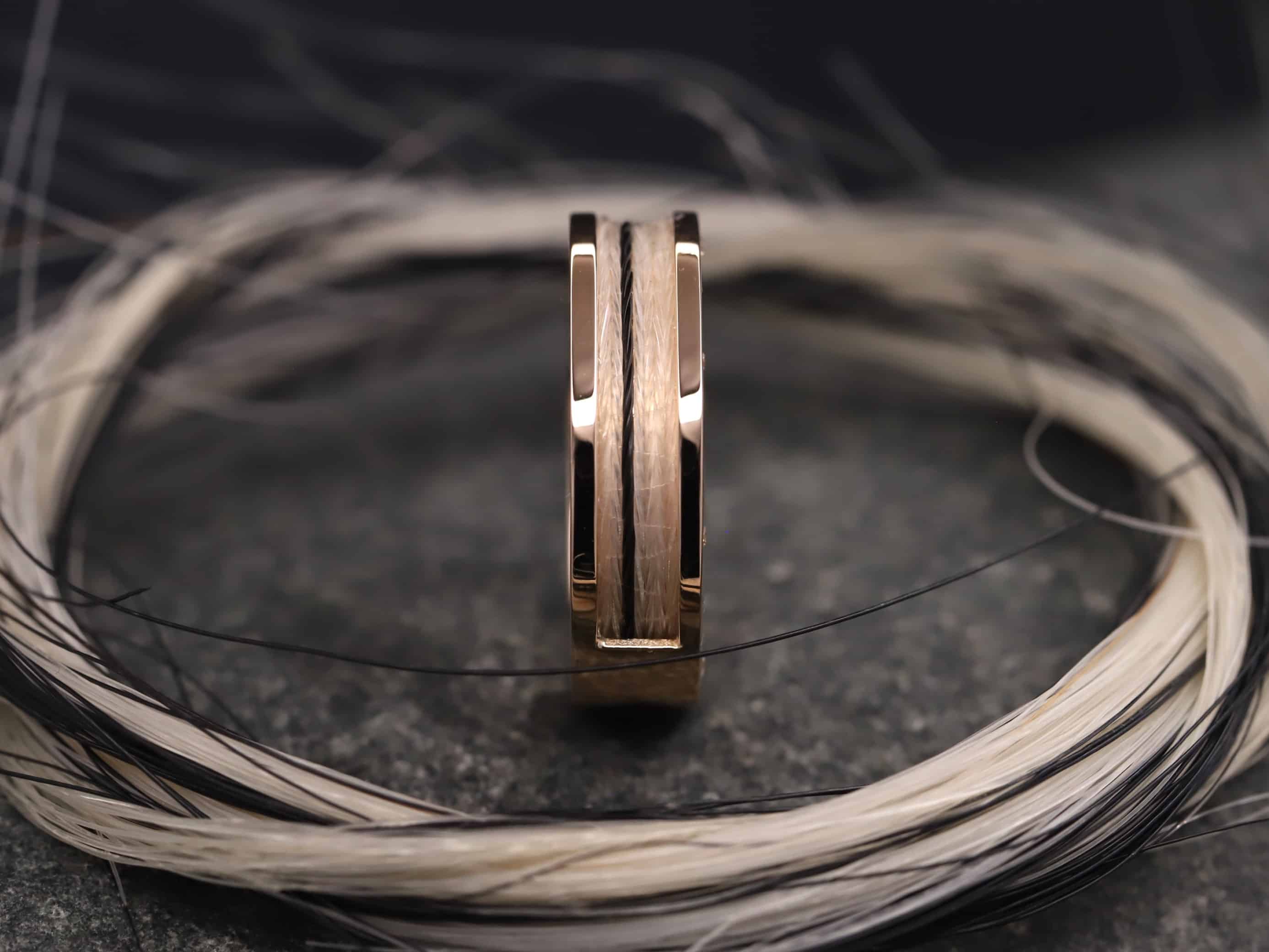 Pferdehaarring 585er Rosegold poliert mit 8 Brillanten seitlich eingefasst – Bild 8
