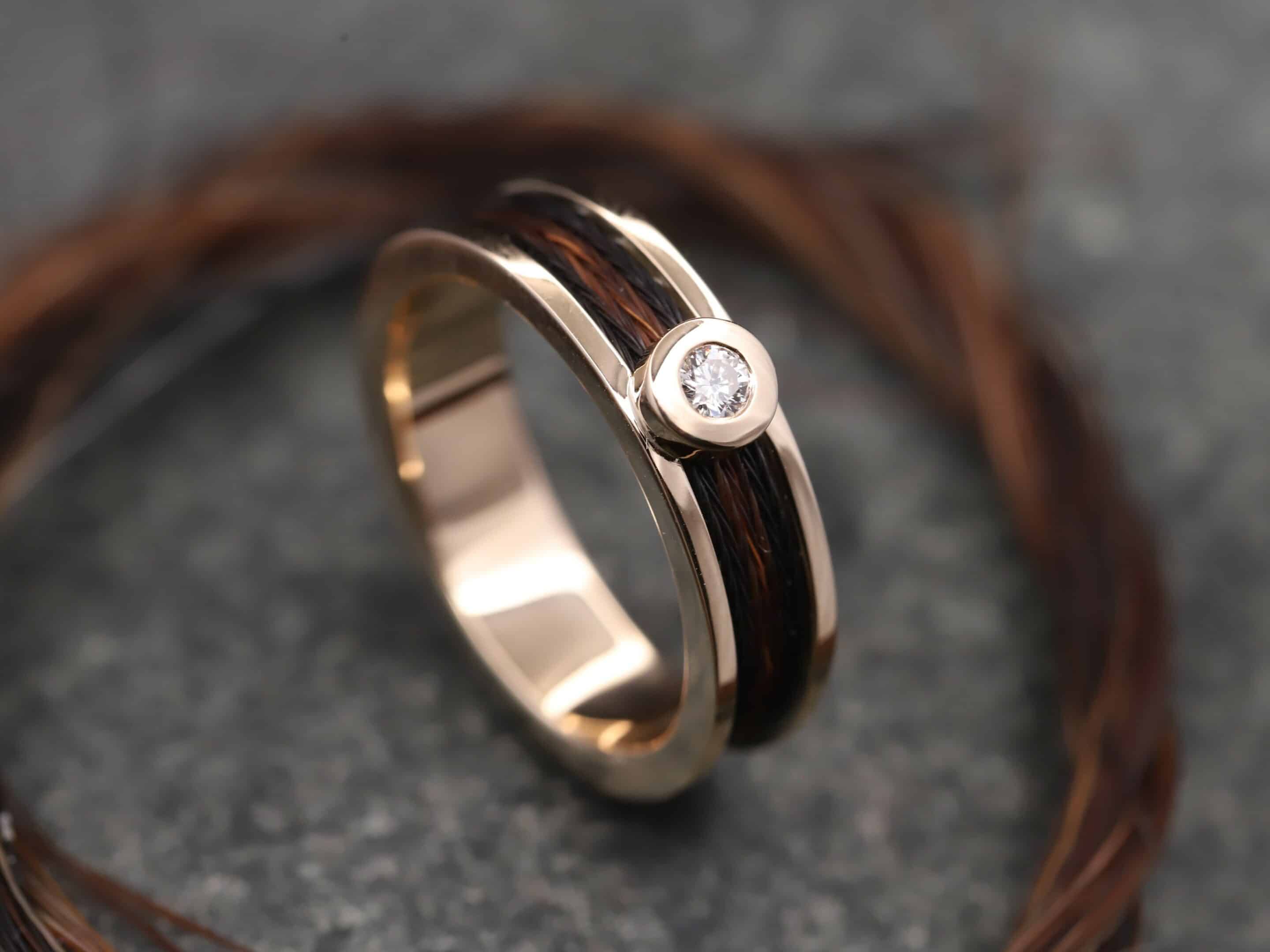 Pferdehaarring 585er Rosegold poliert mit Brillant – Bild 7