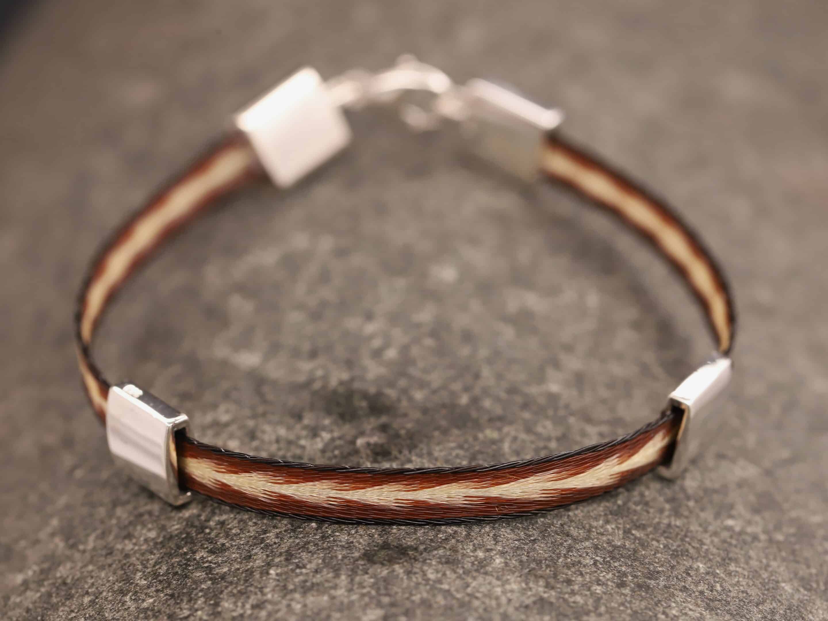 Pferdehaararmband 925er Silber 6mm Breit mit zwei Silberplatten – Bild 2