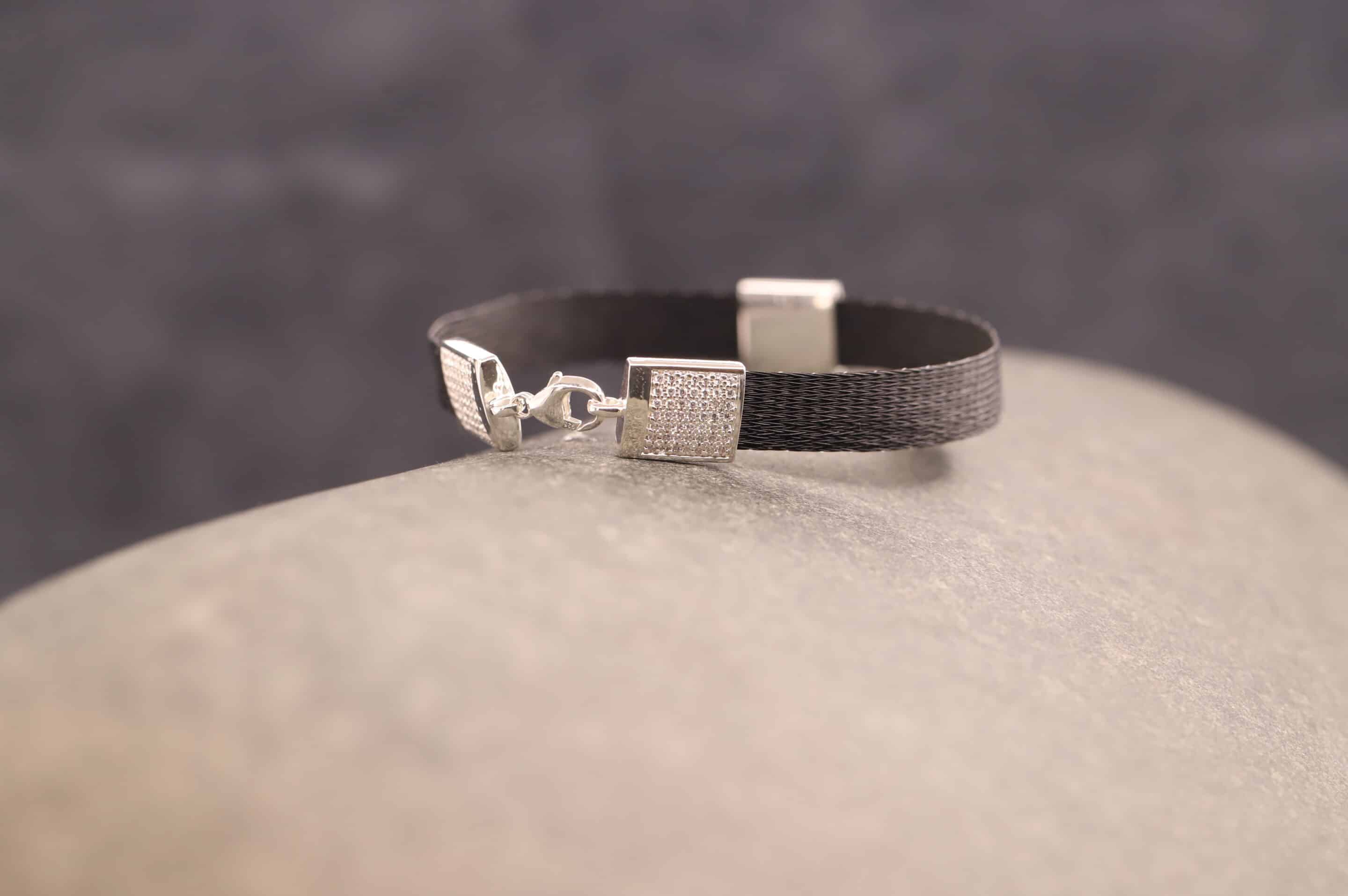 Pferdehaararmband 925er Silber 9mm breit mit einem Zwischenelement in Zirkonia ausgefast – Bild 3