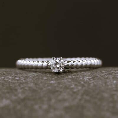 Verlobungsring 585er Weißgold mit 0,127ct synthetischem Diamanten im Brillantschliff